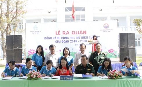 Ra quân “Đồng hành cùng phụ nữ biên cương”