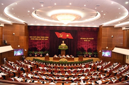 Hội nghị Trung ương 7 Khóa XII:
Thảo luận tại Hội trường về Đề án xây dựng đội ngũ cán bộ các cấp, nhất là cấp chiến lược ngang tầm nhiệm vụ