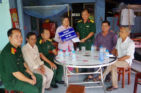 Thành phố Tân An, tỉnh Long An: Thăm, tặng quà gia đình cựu chiến binh