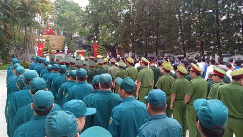 Quận 3 dâng hương tưởng niệm các anh hùng, liệt sĩ