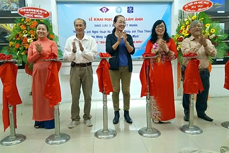 Triển lãm ảnh “Đất nước, con người 3 vùng miền”