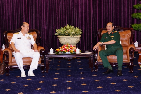 Đoàn Học viện Tham mưu liên quân Nhật Bản thăm Quân khu 7