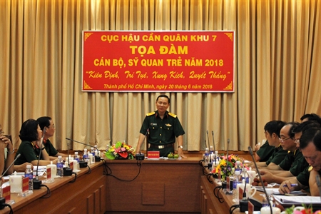 Tọa đàm sĩ quan trẻ Cục Hậu cần Quân khu