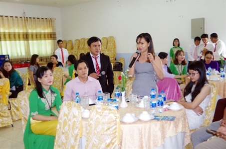 Bưu chính Viettel Long An ứng dụng công nghệ bán hàng 4.0