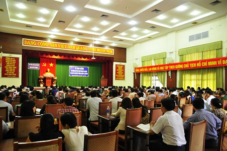 Thành phố Hồ Chí Minh bồi dưỡng kiến thức QP – AN cho 168 cán bộ cơ sở