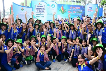 TP Hồ Chí Minh tổ chức Lễ ra quân Chiến dịch tình nguyện Mùa hè xanh 2018