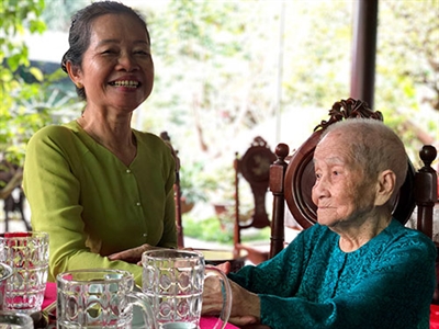 CCB Thị xã Dĩ An, tỉnh Bình Dương: Gương mẫu, tích cực trong xây dựng quê hương