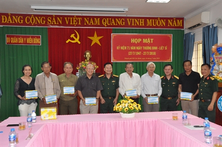 Bệnh viện Quân dân y miền Đông họp mặt kỷ niệm 71 năm ngày Thương binh - Liệt sĩ (27/7/1947 - 27/7/2018)