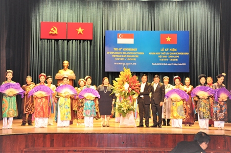 Kỷ niệm 45 năm thiết lập quan hệ ngoại giao Việt Nam – Singapore (1/8/1973-1/8/2018)