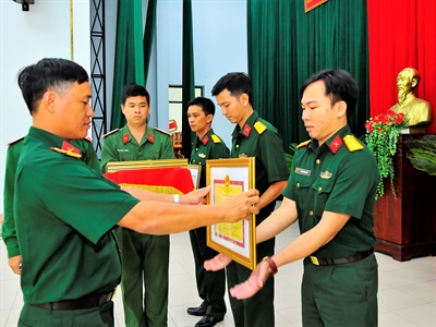 Trung đoàn Gia Định: Đổi mới công tác giáo dục chính trị