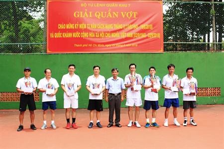 Bộ Tư lệnh Quân khu 7 tổ chức giải thi đấu quần vợt