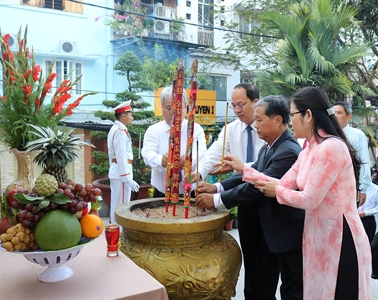 Quận 3, Thành phố Hồ Chí Minh dâng hương tưởng nhớ các anh hùng liệt sĩ