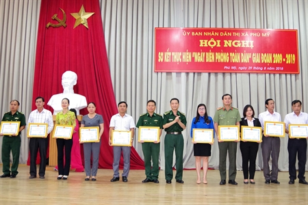 TX Phú Mỹ, tỉnh Bà Rịa – Vũng  Tàu sơ kết thực hiện "Ngày Biên phòng toàn dân"