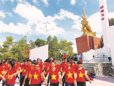 Hoa giáp huy hoàng Canh Tý