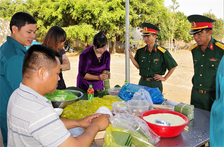 Sư đoàn 302 – Đầm ấm tết quân - dân 2020