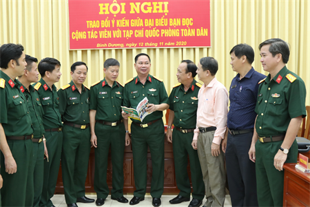 Hội nghị trao đổi ý kiến bạn đọc giữa Tạp chí Quốc phòng toàn dân và Quân đoàn 4