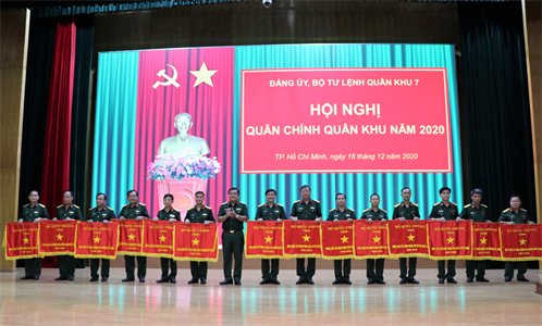 Quân khu 7 xây dựng nền quốc phòng toàn dân vững mạnh