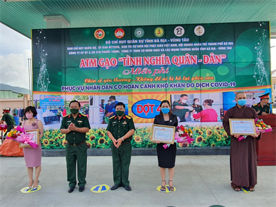 LLVT tỉnh Bà Rịa-Vũng Tàu - ATM gạo “Tình nghĩa quân - dân”