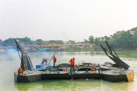 Lữ đoàn Công binh 550 giữ vững lá cờ đầu “Đơn vị huấn luyện giỏi”