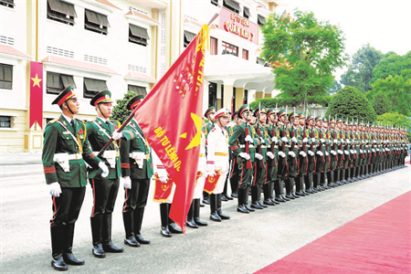 Tự hào chiến sĩ vệ binh