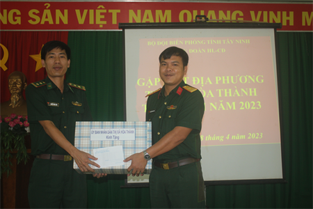 Thị xã Hòa Thành, tỉnh Tây Ninh thăm chiến sĩ mới nhập ngũ năm 2023