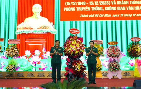 Phòng Tham mưu Bộ Tư lệnh Thành phố Hồ Chí Minh họp mặt kỷ niệm 75 năm Ngày truyền thống