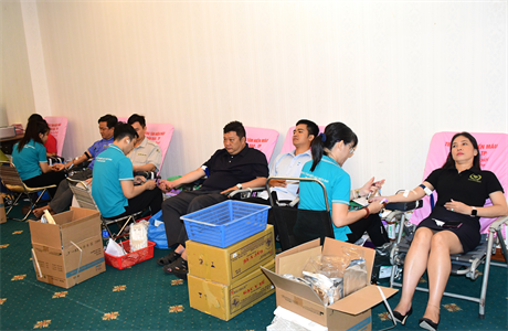 Tuổi trẻ Công ty Tây Nam tham gia hiến máu tình nguyện