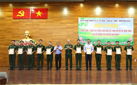 Bộ Tư lệnh TPHCM - Quận 7: Mừng công 15 ngày xây dựng cảnh quan môi trường