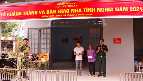Cục Kỹ thuật Quân khu 7 bàn giao “Nhà Tình nghĩa”