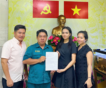 Nữ thanh niên Thành phố Hồ Chí Minh tình nguyện nhập ngũ