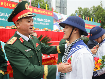 Hôm nay, hàng ngàn thanh niên TPHCM chính thức lên đường nhập ngũ