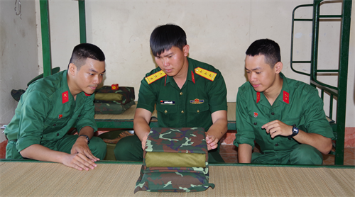 Hai anh em ruột cùng tình nguyện nhập ngũ