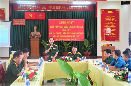 Ban CHQS quận Bình Thạnh tổ chức sinh hoạt  “Ngày pháp luật” năm 2017