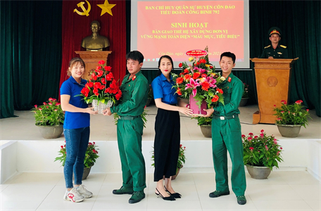LLVT huyện Côn Đảo sinh hoạt “Bàn giao thế hệ xây dựng đơn vị vững mạnh toàn diện”
