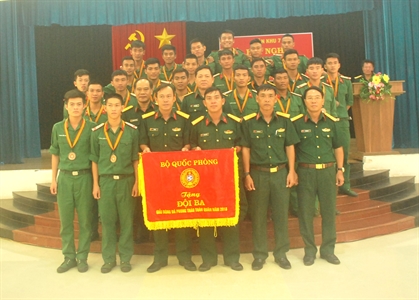 Quân khu 7 hội nghị rút kinh nghiệm tham dự Giải bóng đá phong trào toàn quân