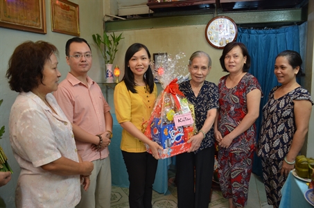 Mùa xuân ấm áp của mẹ Chúc