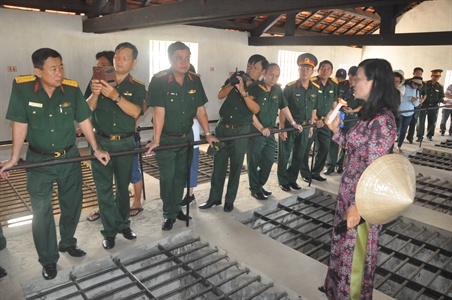 Khối thi đua quân sự địa phương tổ chức các hoạt động tại Côn Đảo