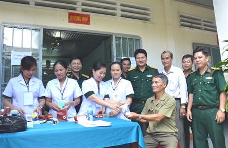 Lữ đoàn 23 làm tốt công tác dân vận tại huyện Xuân Lộc, tỉnh Đồng Nai