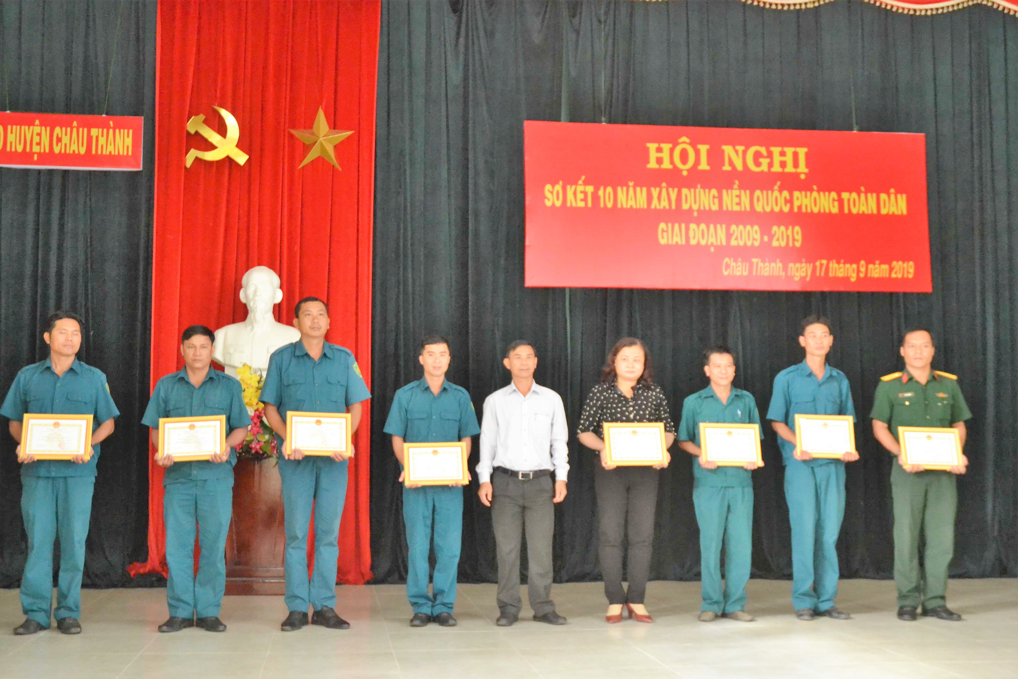 Huyện Châu Thành, tỉnh Tây Ninh sơ kết 10 năm xây dựng nền quốc phòng toàn dân