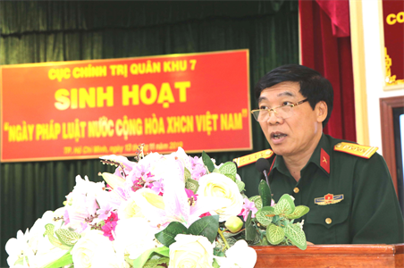 Cục Chính trị Quân khu 7 tổ chức sinh hoạt Ngày pháp luật Việt Nam