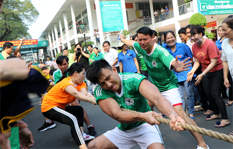 Hội thi thể thao tại Tổng công ty 28