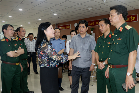 Ban bảo vệ, chăm sóc sức khỏe cán bộ Trung ương làm việc với Bệnh viện Quân y 175