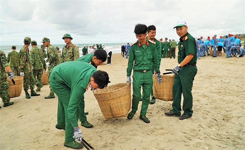 Lễ ra quân làm sạch môi trường biển Bà Rịa - Vũng Tàu