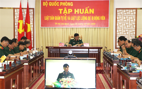 Bộ Quốc phòng tập huấn Luật Dân quân tự vệ và Dự bị động viên