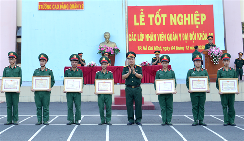Trường Cao đẳng Quân y 2: Lễ tốt nghiệp lớp nhân viên quân y đại đội