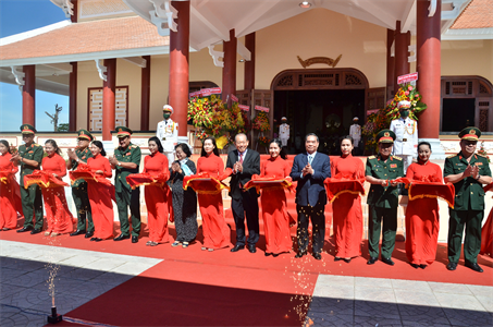Khánh thành Đền thờ liệt sĩ Di tích lịch sử quốc gia khu vực đồn Long Khốt