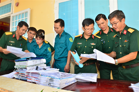 Quân khu 7 kiểm tra công tác tuyển quân tại huyện Xuân Lộc, tỉnh Đồng Nai