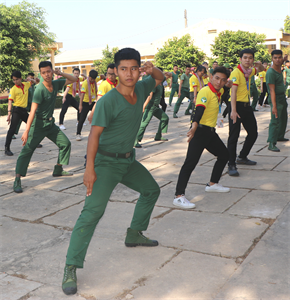 Chiến sĩ “canh trời” đón xuân