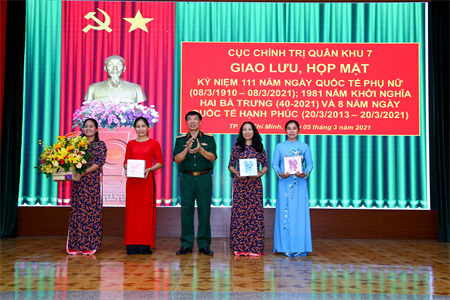 Cục Chính trị Quân khu 7 họp mặt nhân ngày Quốc tế Phụ nữ 8-3