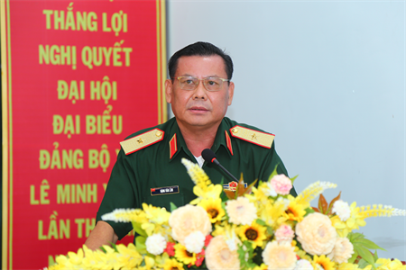 Ứng cử viên đại biểu Quốc hội khóa XV tiếp xúc cử tri Quận 6 và huyện Bình Chánh